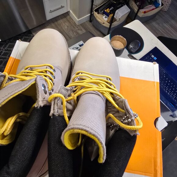 Timberland® Men's HERITAGE 6 INCH WATERPROOF Grey / Black / Yellow Mens Sz 9 NEW - Picture 8 of 13